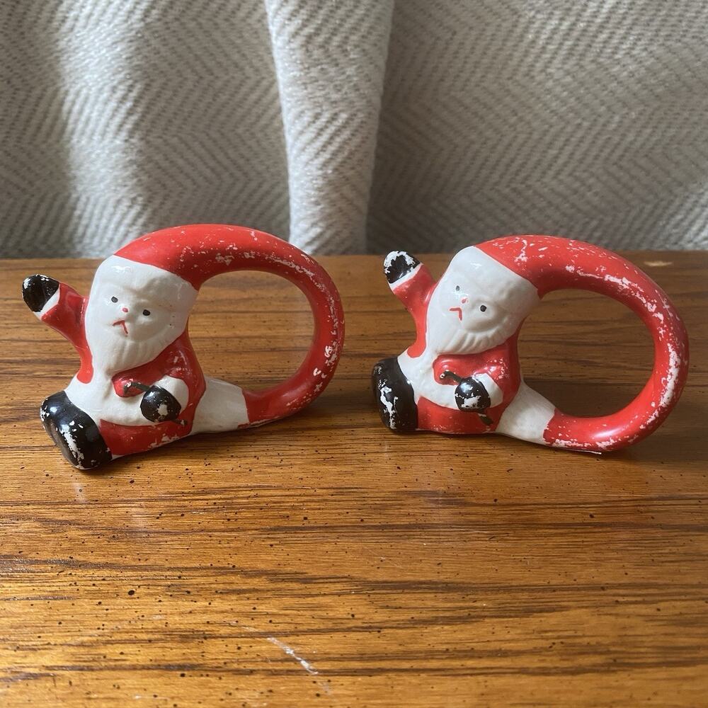 Vintage Santa Napkin Holder Rings Ceramic Chippy Hand Painted Loomco 1991